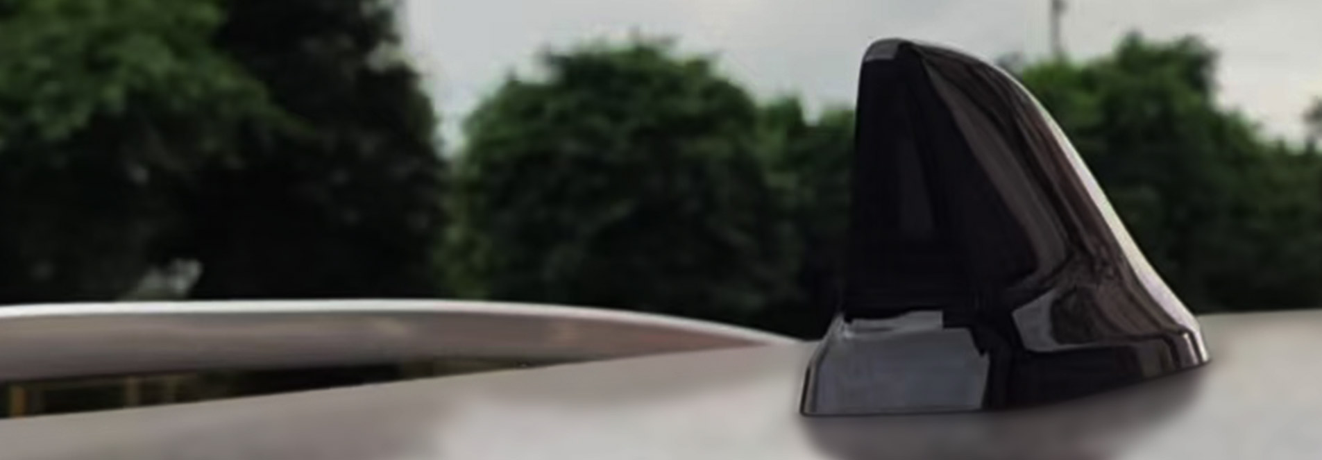 Vehicle-mounted Antenna